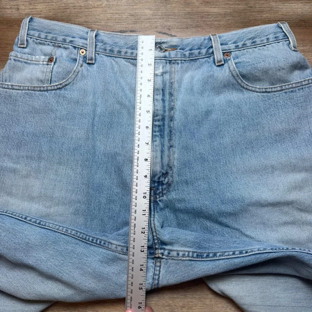Vintage Levi's 550 Denim Shorts Mens 36 Light Blue Cutoff Relaxed Fit (Tag 40)